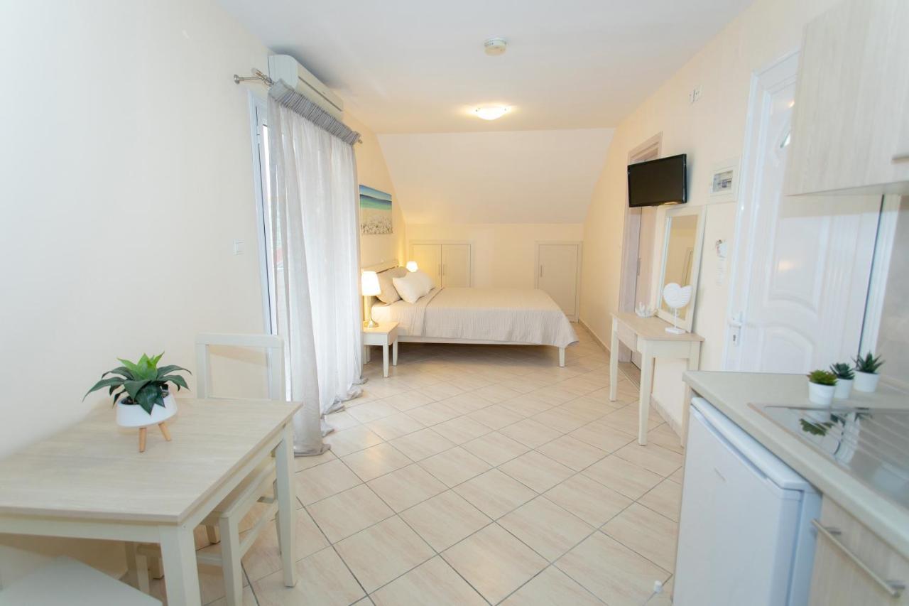 Tropical Apartments Parga Exterior foto